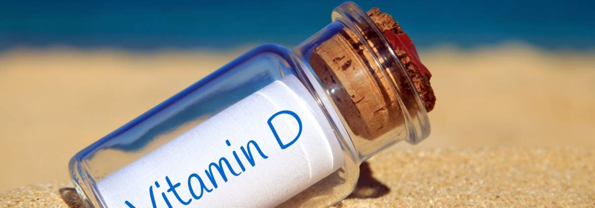 Vitasmin-D-Mangel erhöht bei einer Gruppe die Sterblichkeit - Studie mit erschreckendem Ergebnis. Mangel an Vitamin D kann sehr viele Krankheiten auslösen. Die reine Zufuhr über das Essen reicht nicht aus um den benötigten Vitamin D-Gehalt im Körper zu decken. Doch welche Folgen bringt der Mangel